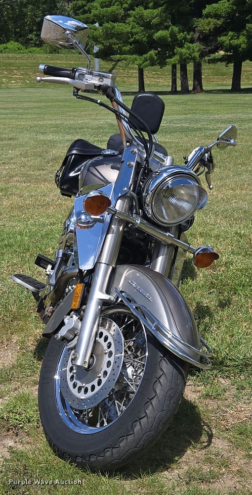 image for item EF1784 2002 Yamaha V Star 1100 motorcycle