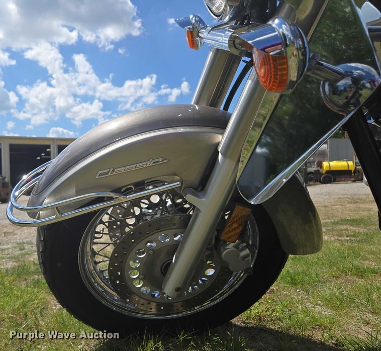 image for item EF1784 2002 Yamaha V Star 1100 motorcycle