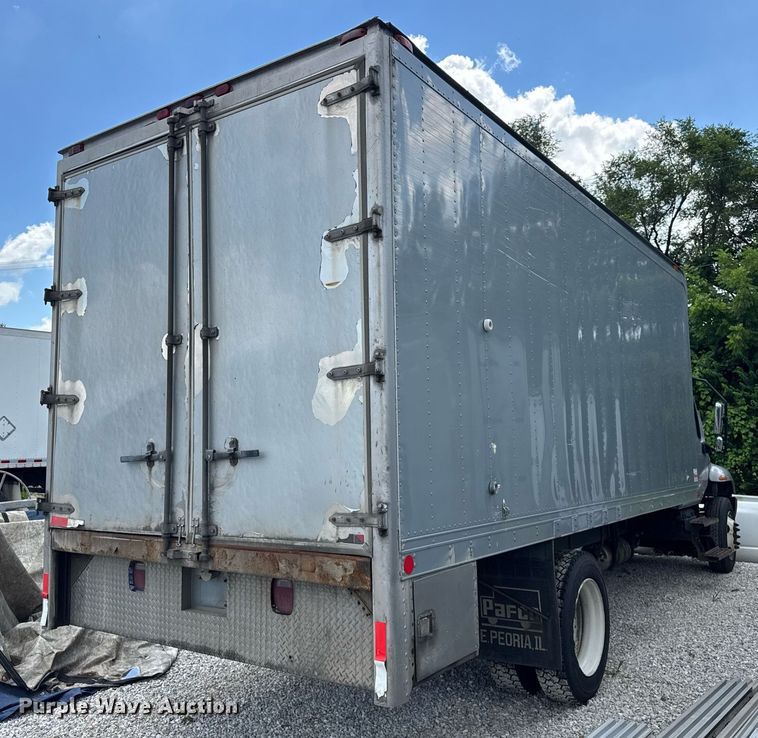 image for item EF2099 2020 International MV607 box truck