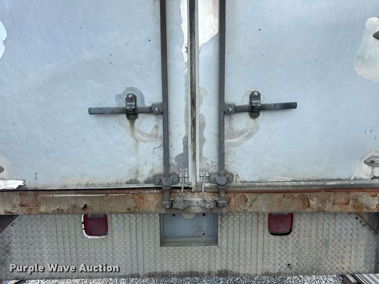 image for item EF2099 2020 International MV607 box truck