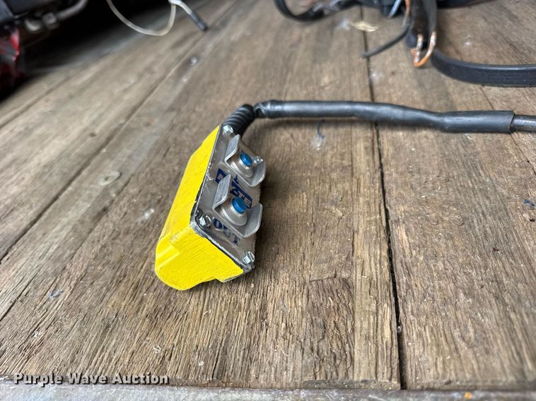 image for item EF2099 2020 International MV607 box truck