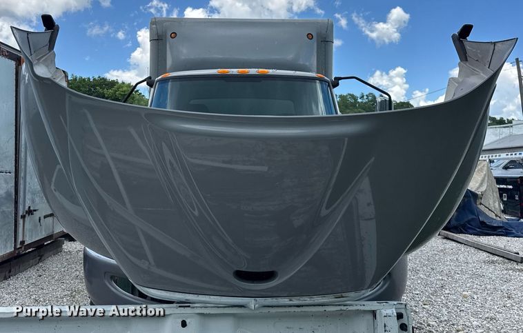 image for item EF2099 2020 International MV607 box truck