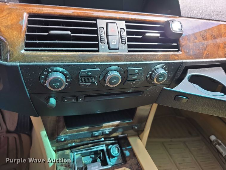 image for item EF3646 2007 BMW 530xi 