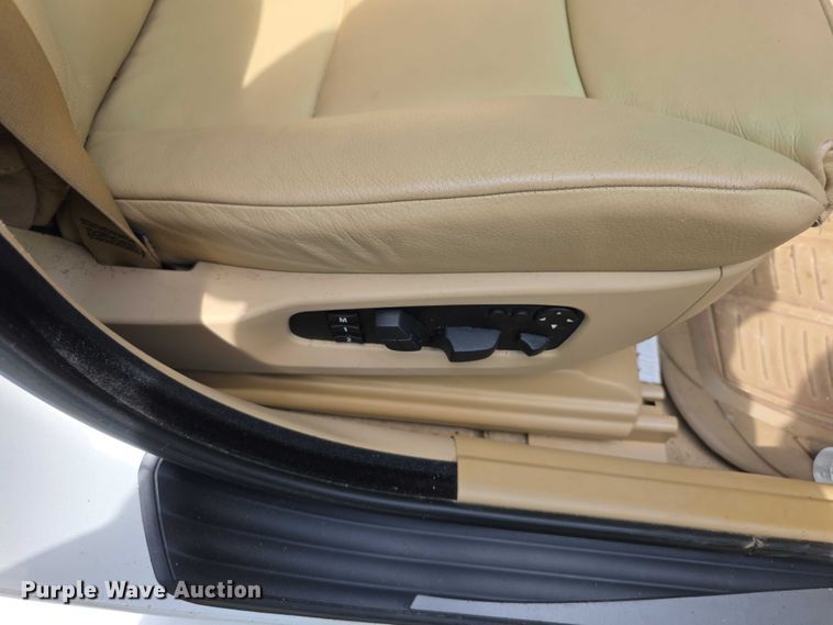 image for item EF3646 2007 BMW 530xi 