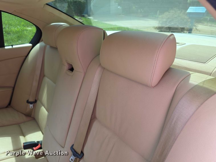 image for item EF3646 2007 BMW 530xi 