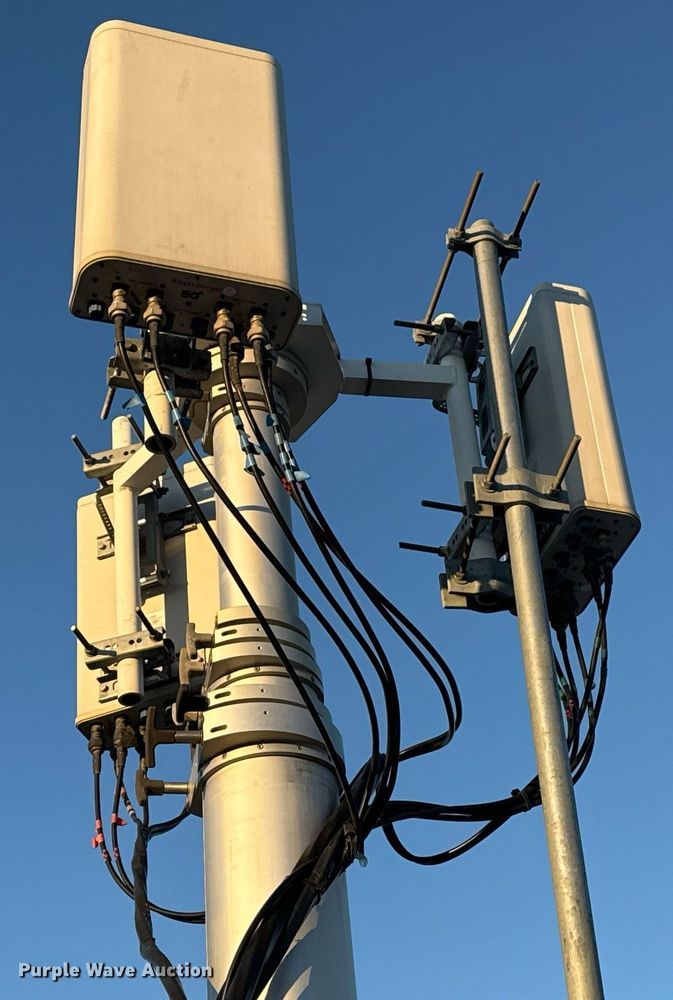 image for item EG2412 2017 Shook Mobile Technology pCOM XL communications trailer