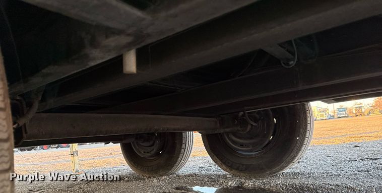 image for item EG2412 2017 Shook Mobile Technology pCOM XL communications trailer