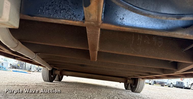 image for item EG2638 2001 Avenger enclosed cargo trailer