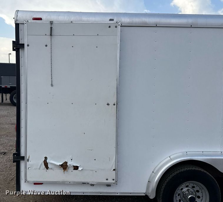 image for item EG2638 2001 Avenger enclosed cargo trailer