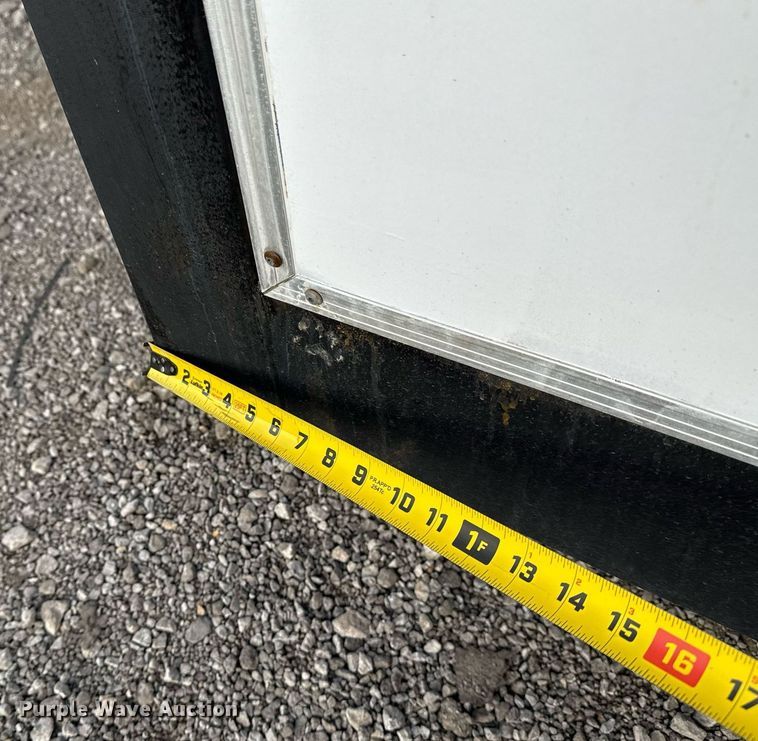 image for item EG2638 2001 Avenger enclosed cargo trailer