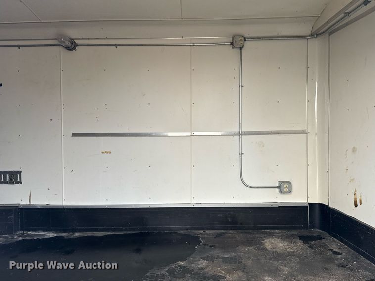 image for item EG2638 2001 Avenger enclosed cargo trailer
