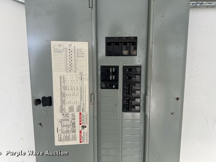 image for item EG2638 2001 Avenger enclosed cargo trailer