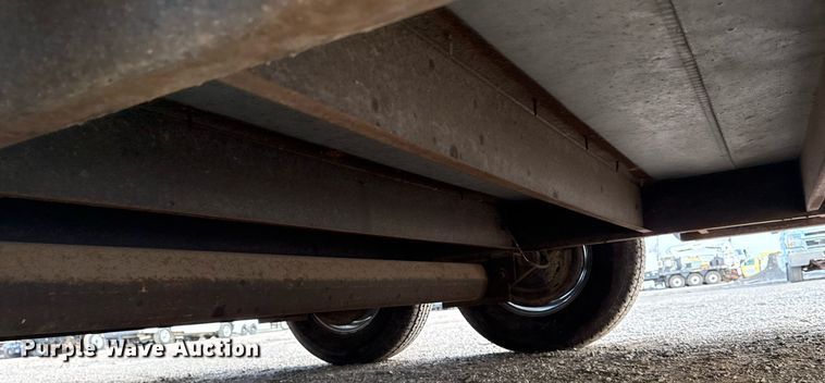 image for item EG2638 2001 Avenger enclosed cargo trailer