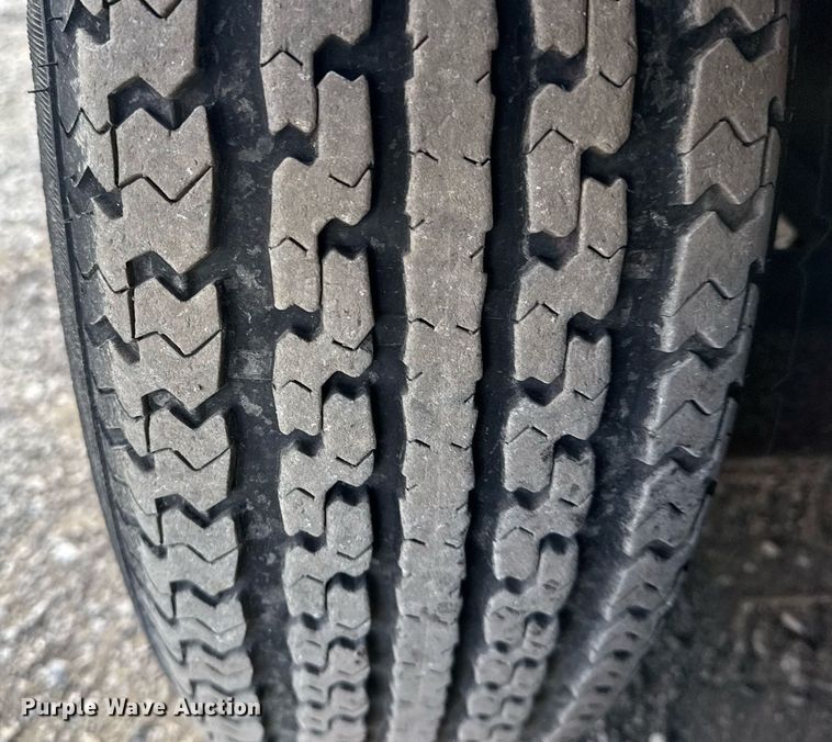 image for item EG2638 2001 Avenger enclosed cargo trailer