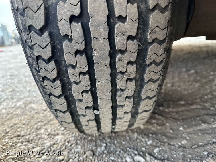 image for item EG2638 2001 Avenger enclosed cargo trailer