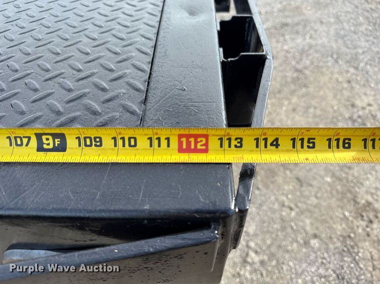 image for item EG5954 2019 Ford F350 Super Duty XL Crew Cab flatbed pickup truck