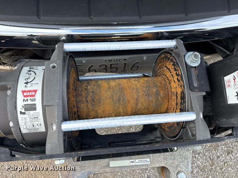 image for item EG5954 2019 Ford F350 Super Duty XL Crew Cab flatbed pickup truck