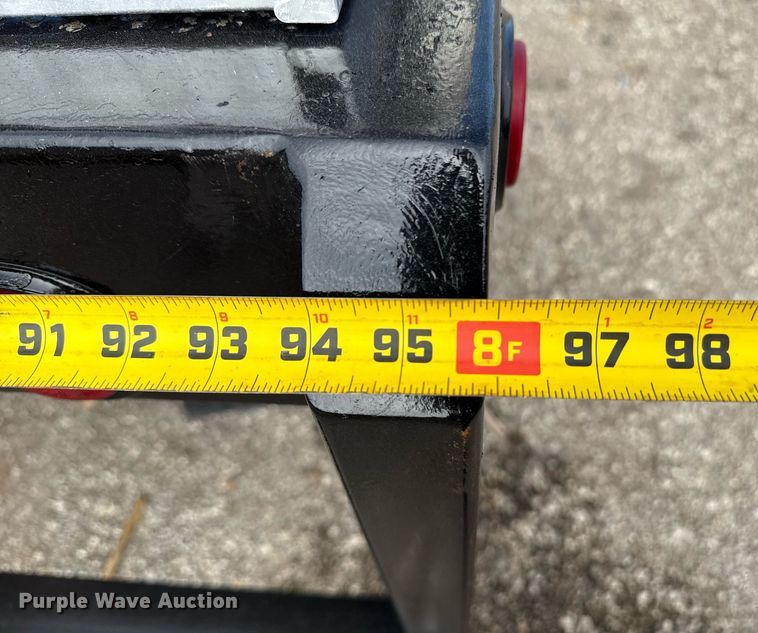 image for item EG5956 2017 Ford F450 Super Duty Crew Cab flatbed truck