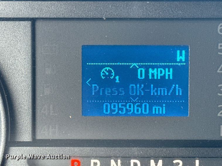 image for item EG5956 2017 Ford F450 Super Duty Crew Cab flatbed truck