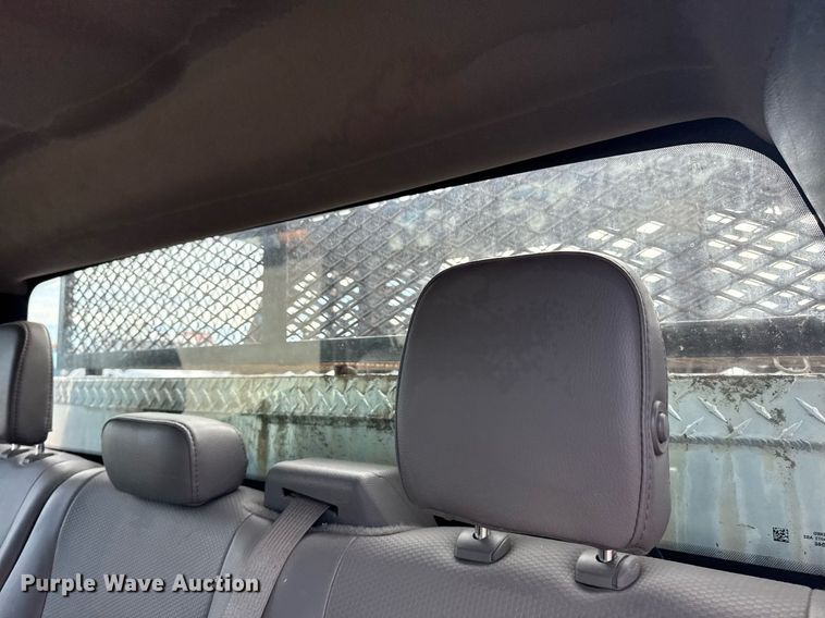 image for item EG5956 2017 Ford F450 Super Duty Crew Cab flatbed truck