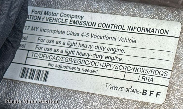 image for item EG5956 2017 Ford F450 Super Duty Crew Cab flatbed truck