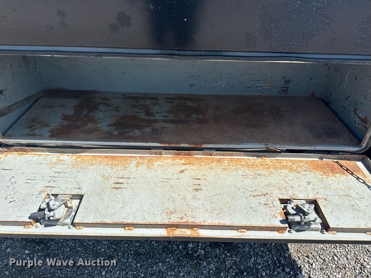 image for item EG5960 2008 International 4300 Ext. Cab flatbed truck