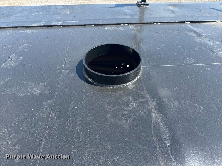 image for item EG5960 2008 International 4300 Ext. Cab flatbed truck