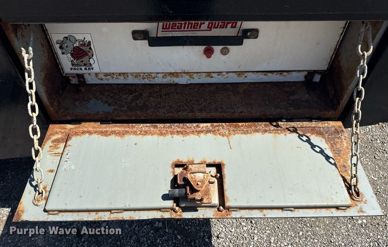 image for item EG5960 2008 International 4300 Ext. Cab flatbed truck