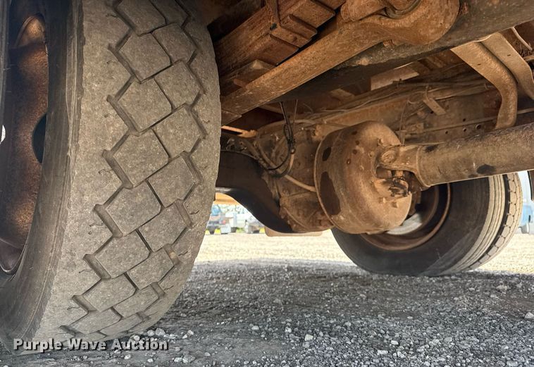 image for item EG5960 2008 International 4300 Ext. Cab flatbed truck