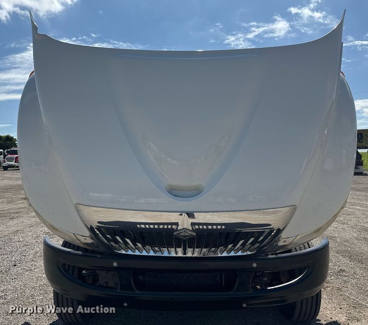 image for item EG5960 2008 International 4300 Ext. Cab flatbed truck