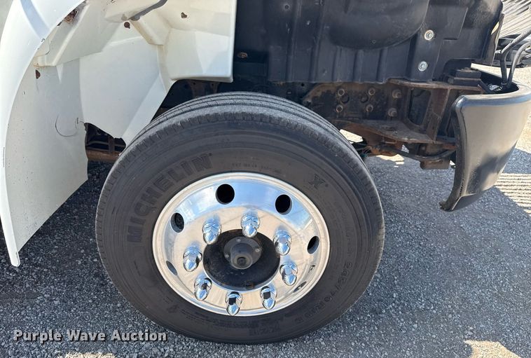 image for item EG5960 2008 International 4300 Ext. Cab flatbed truck