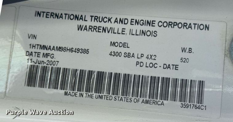 image for item EG5960 2008 International 4300 Ext. Cab flatbed truck