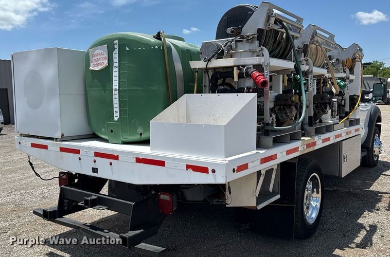 image for item EG5963 2012 Ford F450 Super Duty flatbed truck