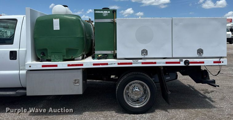 image for item EG5963 2012 Ford F450 Super Duty flatbed truck