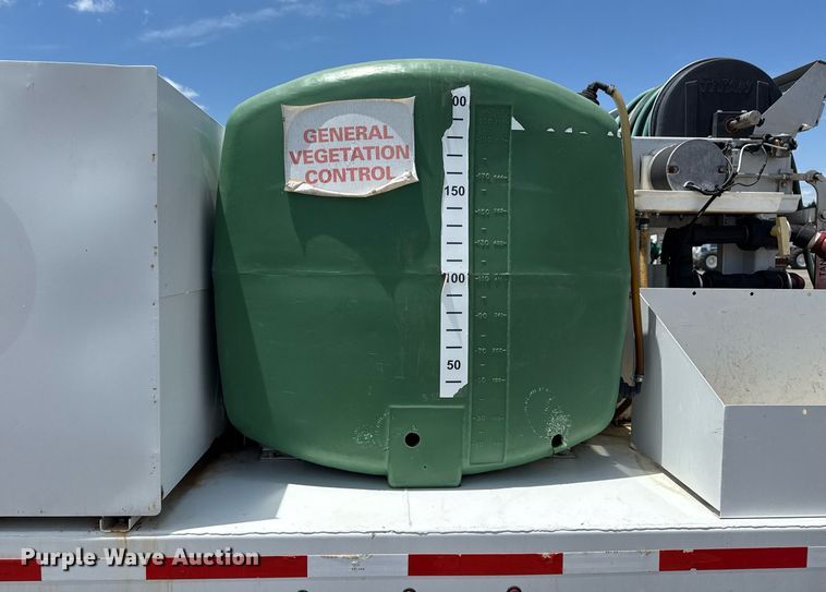 image for item EG5963 2012 Ford F450 Super Duty flatbed truck