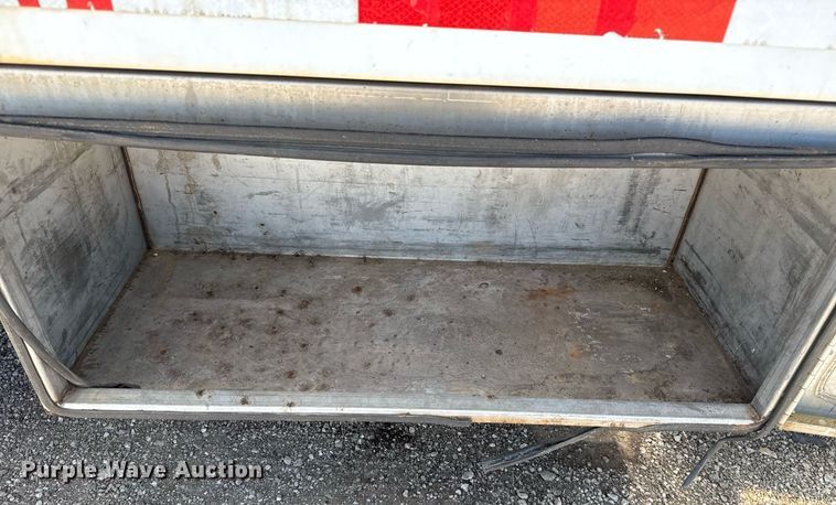 image for item EG5963 2012 Ford F450 Super Duty flatbed truck