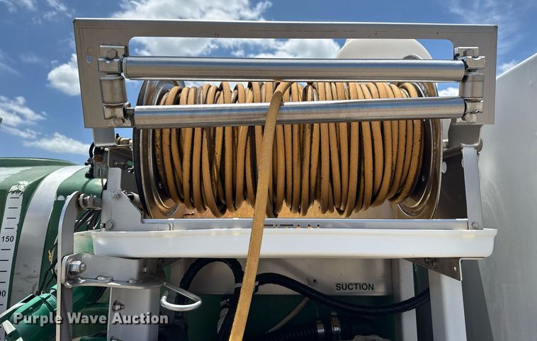 image for item EG5963 2012 Ford F450 Super Duty flatbed truck