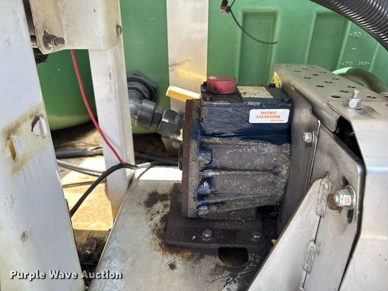 image for item EG5963 2012 Ford F450 Super Duty flatbed truck