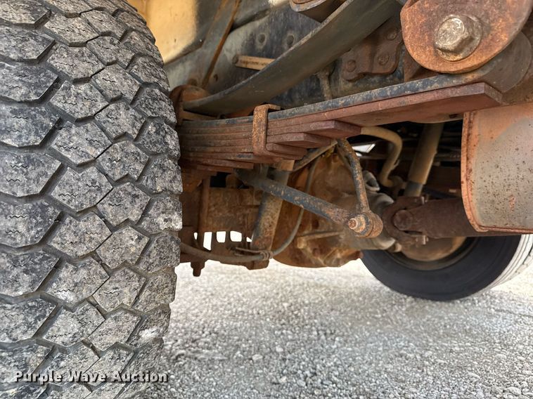 image for item EG5963 2012 Ford F450 Super Duty flatbed truck