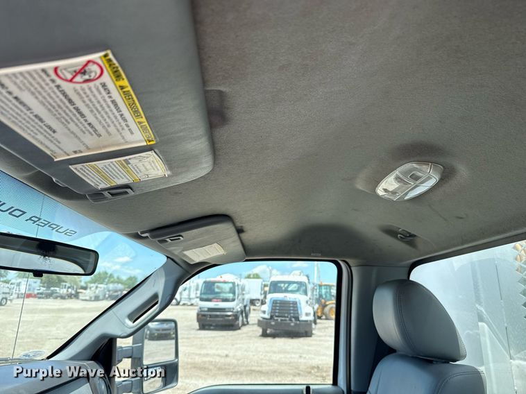 image for item EG5963 2012 Ford F450 Super Duty flatbed truck