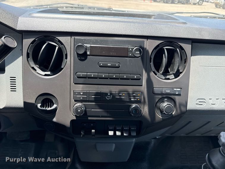 image for item EG5963 2012 Ford F450 Super Duty flatbed truck