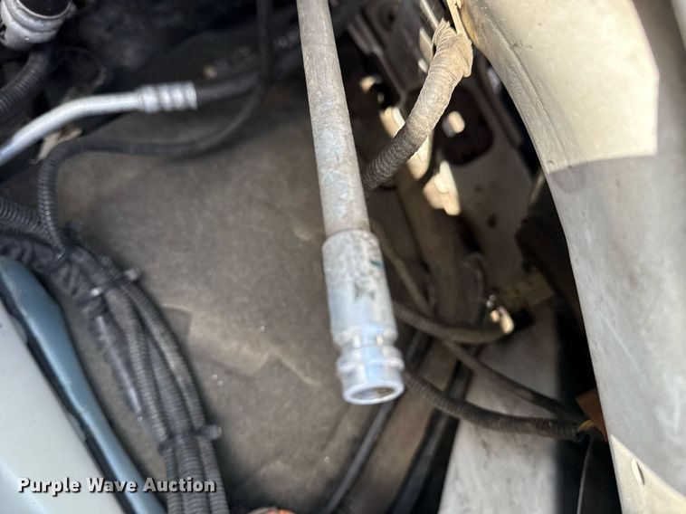 image for item EG5963 2012 Ford F450 Super Duty flatbed truck