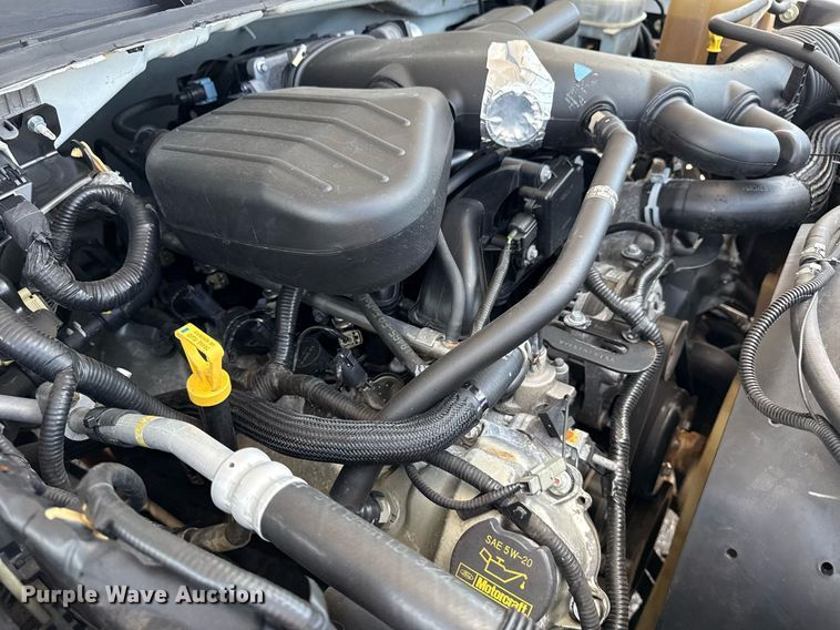 image for item EG5963 2012 Ford F450 Super Duty flatbed truck