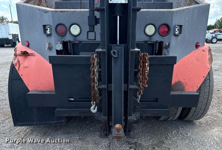 image for item EG5966 2012 Mack CXU613 toter truck