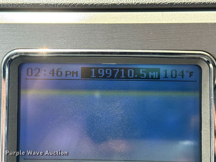 image for item EG5966 2012 Mack CXU613 toter truck