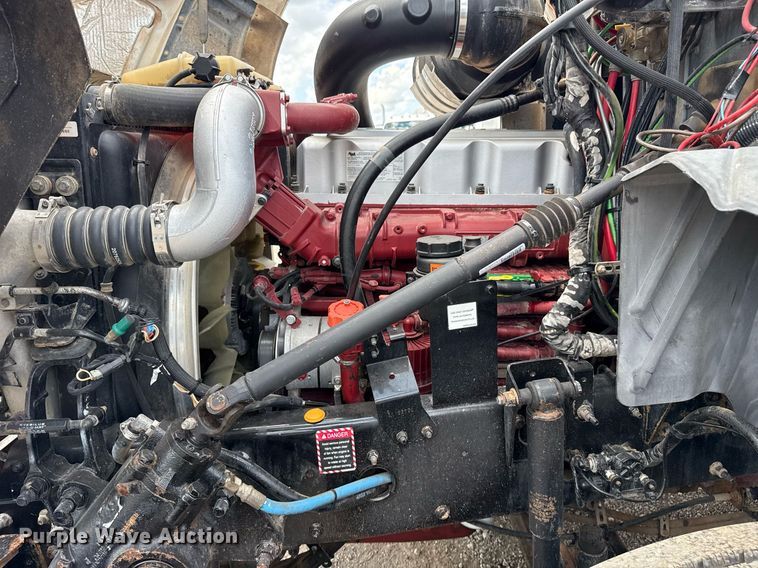 image for item EG5966 2012 Mack CXU613 toter truck