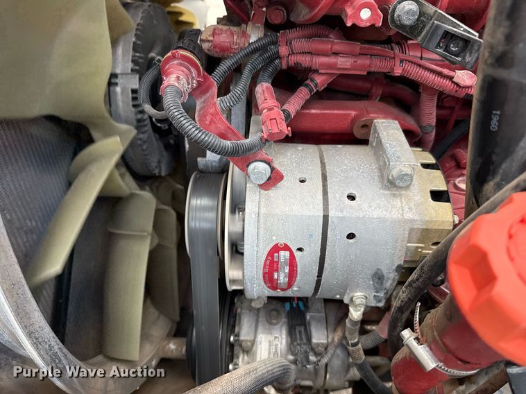 image for item EG5966 2012 Mack CXU613 toter truck