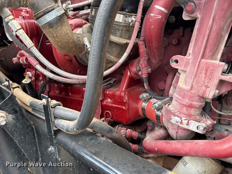 image for item EG5966 2012 Mack CXU613 toter truck