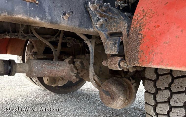 image for item EG5966 2012 Mack CXU613 toter truck