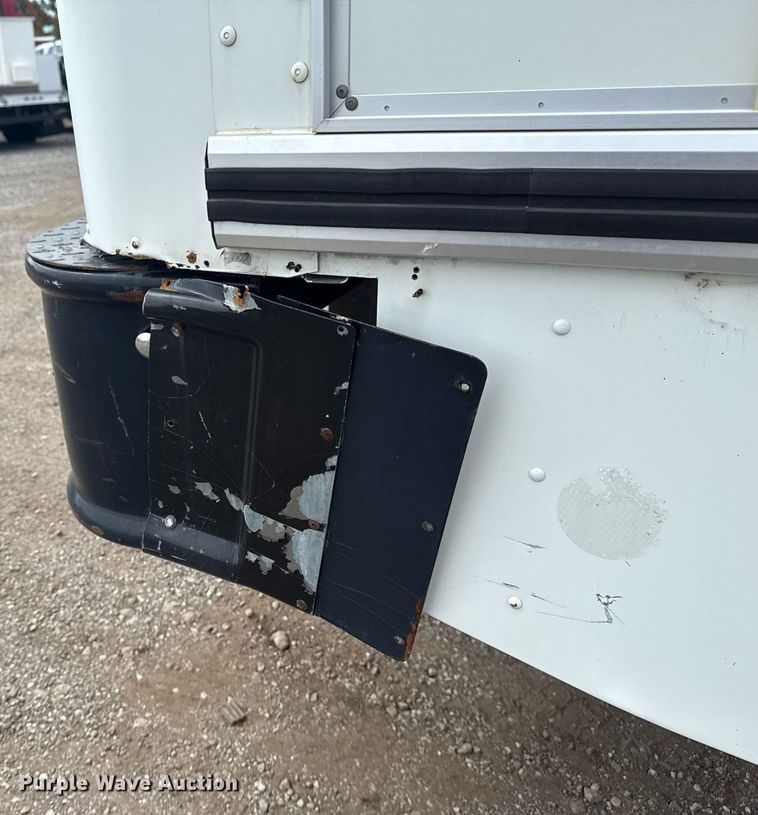 image for item EG5972 2008 International prisoner transport bus